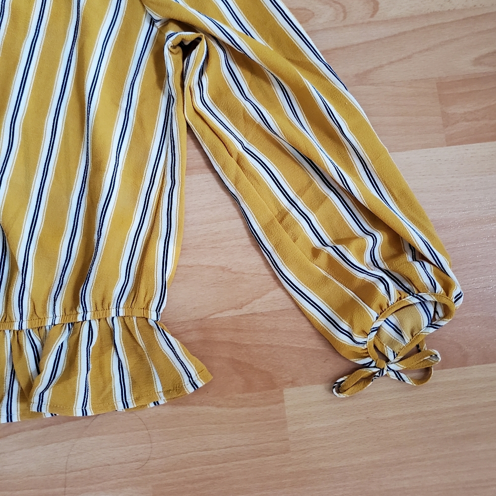 BNWOT chocolate blue mustard yellow striped cold shoulder blouse top small - Picture 4 of 5